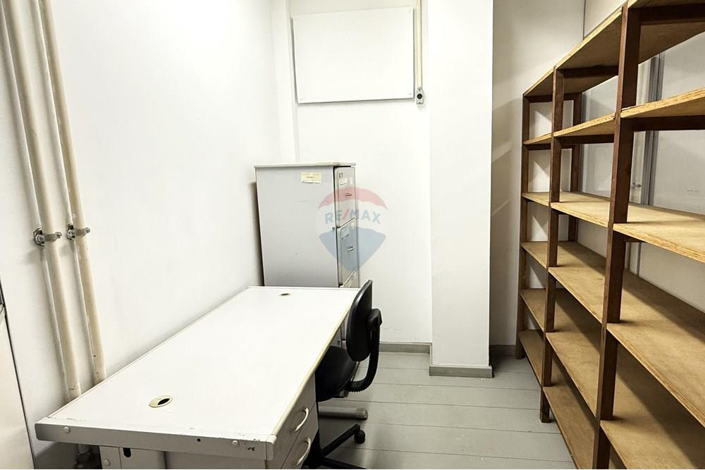 Galpão - Venda - Rio de Janeiro , Rio de Janeiro - sala com arquivo.jpeg - 570501014-77