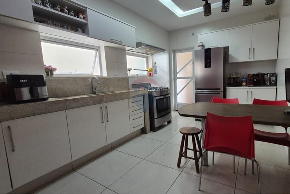 Casa - Venda - Rio de Janeiro , Rio de Janeiro - 5376797b-c78b-4c62-a833-f8bea10746ea.jpg - 570371017-70