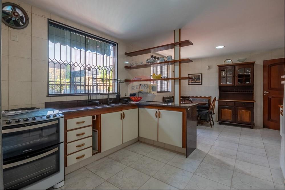 Casa - Venda - Rio de Janeiro , Rio de Janeiro - WhatsApp Image 2025-10-29 at 12.18.44 (2).jpeg - Cozinha - 570501014-78