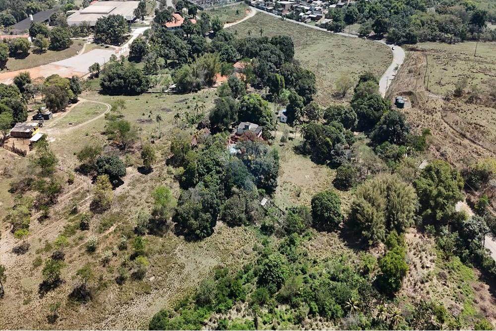 Chácara / Sítio / Fazenda - Venda - Queimados , Rio de Janeiro - dji_fly_20250930_104908_0085_1759241457273_photo.jpg - 570471012-120