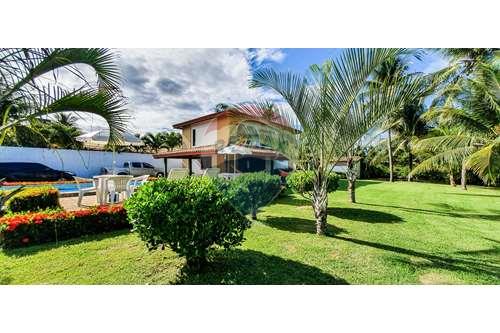 Venda-Casa-Alameda Praia de Cananeia , 183  - Vilas do Atlântico , Lauro de Freitas , Bahia , 42707-720-580541064-166