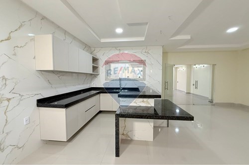 Venda-Casa-Ginásio de Esportes , Irecê , Bahia , 44864308-580841008-81