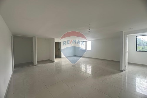 Venda-Cj. Comercial/ Sala-Avenida Anita Garibaldi , 1815  - Garibaldi , Salvador , Bahia , 40210750-580551027-81