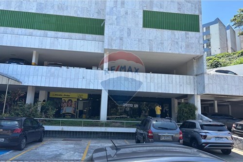 Alugar-Ponto Comercial/ Loja-Av.Anita Garibaldi , 1555  - Centro Médico Garibaldi  - Garibaldi , Salvador , Bahia , 40210902-580761021-38