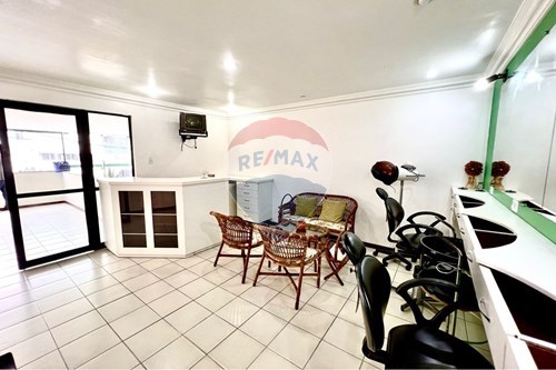 Venda-Ponto Comercial/ Loja-Rua Nilson Costa , 142  - Em frente ao Vila Pao  - Vila Laura , Salvador , Bahia , 40270550-580761026-81