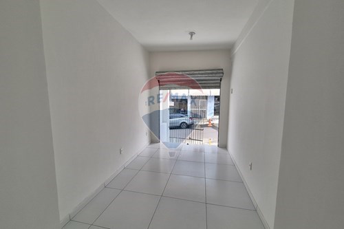 Alugar-Ponto Comercial/ Loja-Travessa Antônio Felício Pímentel , 6  - Rua frente ao Esquina Embalabens  - Centro , Lauro de Freitas , Bahia , 42702660-580491048-141