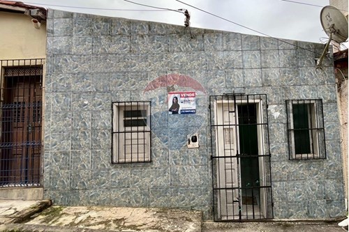 Venda-Casa-Travessa Lino Pereira dos Santos , 23  - Rua em frente ao Mercado Ideal  - Santa Terezinha , Alagoinhas , Bahia , 48012-062-580701039-6