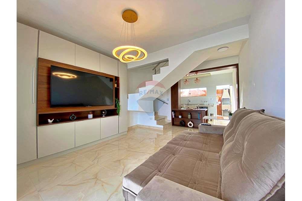 Apartamento à venda com 2 quartos, 80m² - Foto 2