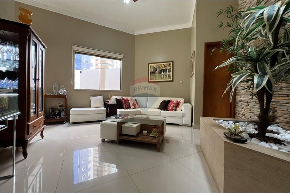 Sobrado - Venda - Barreiras , Bahia - WhatsApp Image 2025-08-04 at 16.40.30.jpeg - 580651005-55