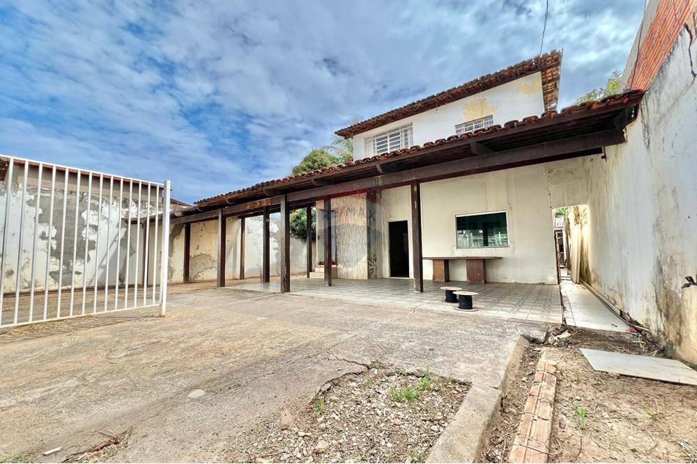 Sobrado - Venda - Barreiras , Bahia - WhatsApp Image 2025-04-15 at 09.35.05 (1).jpeg - 580651065-29