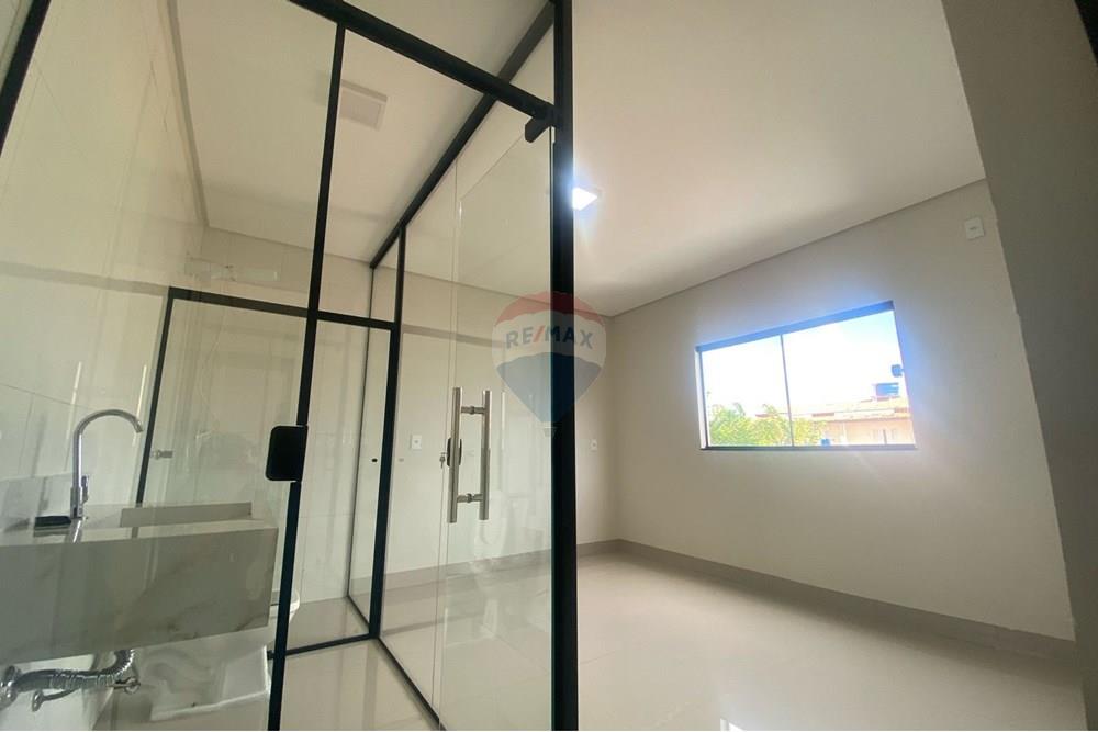 Sobrado - Venda - Barreiras , Bahia - WhatsApp Image 2025-03-15 at 10.59.18.jpeg - 580651041-70