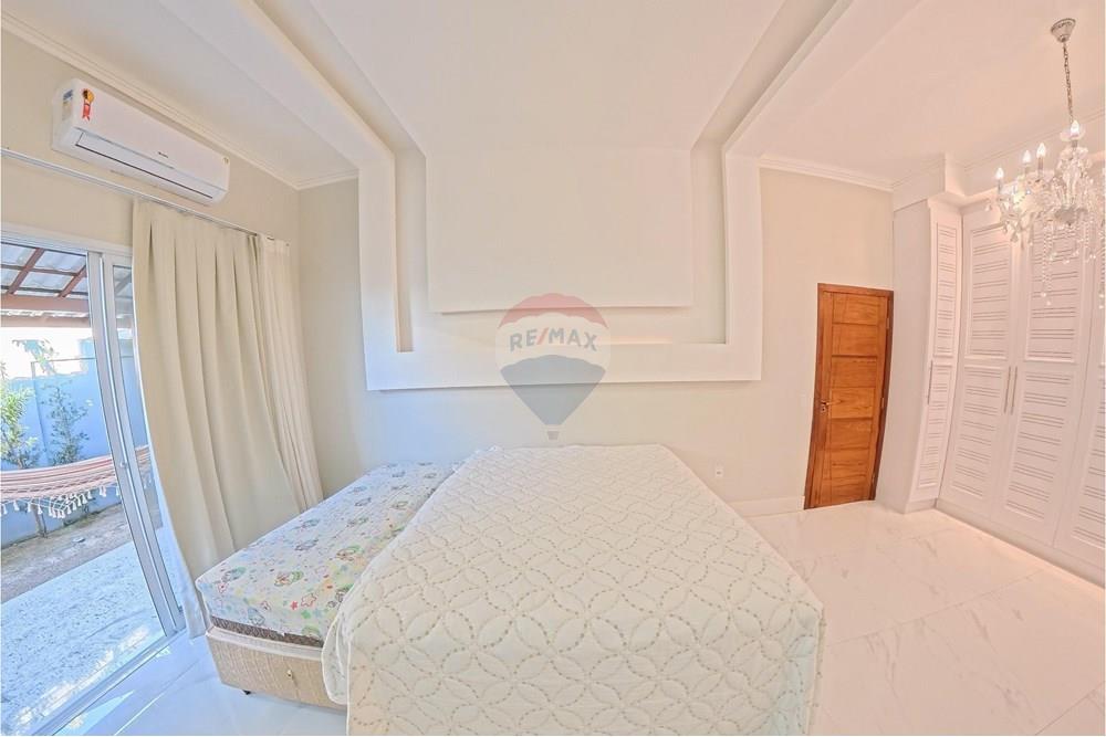 Casa à venda com 4 quartos, 350m² - Foto 27