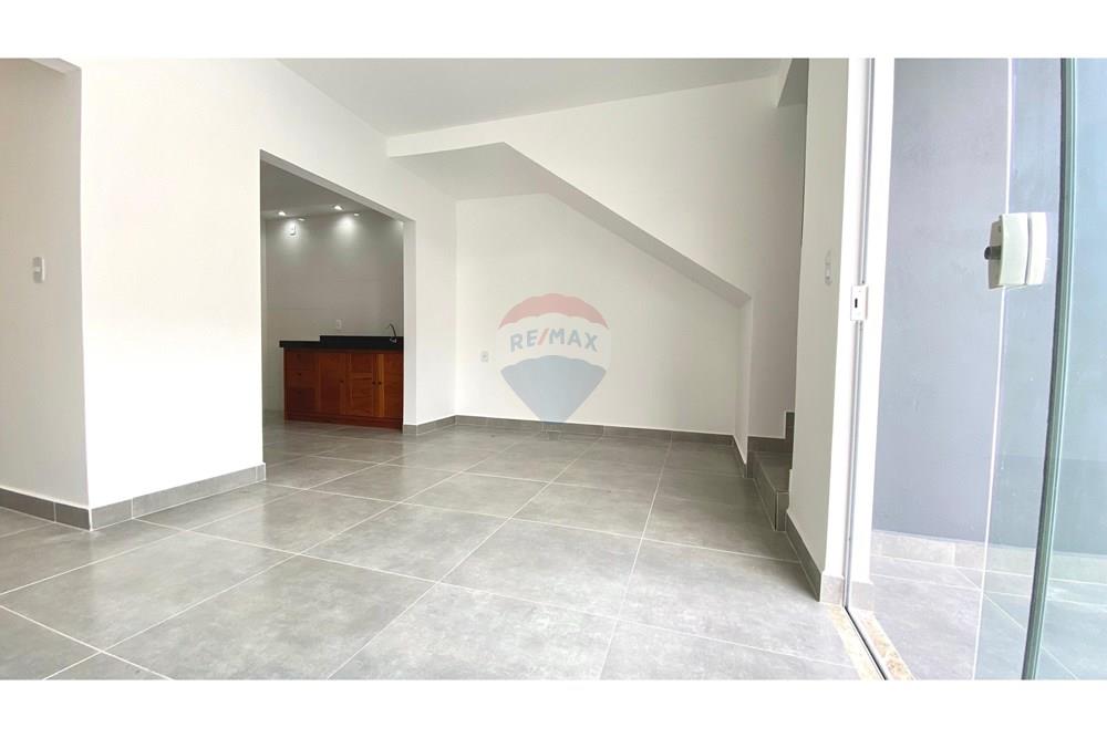 Apartamento para alugar com 3 quartos, 94m² - Foto 3