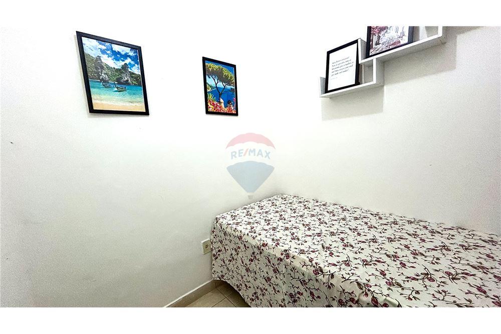 Casa de Condomínio - Venda - Salvador , Bahia -  Dependência de empregada - Quarto - 580721033-5