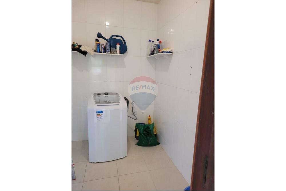 Casa à venda com 5 quartos, 300m² - Foto 17