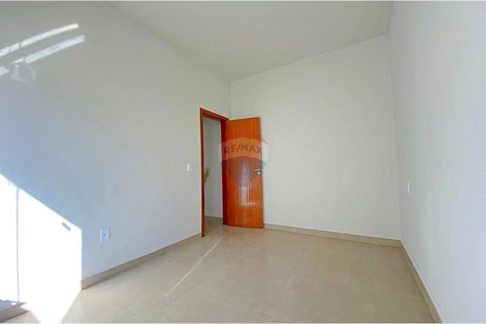 Casa à venda com 3 quartos, 85m² - Foto 13