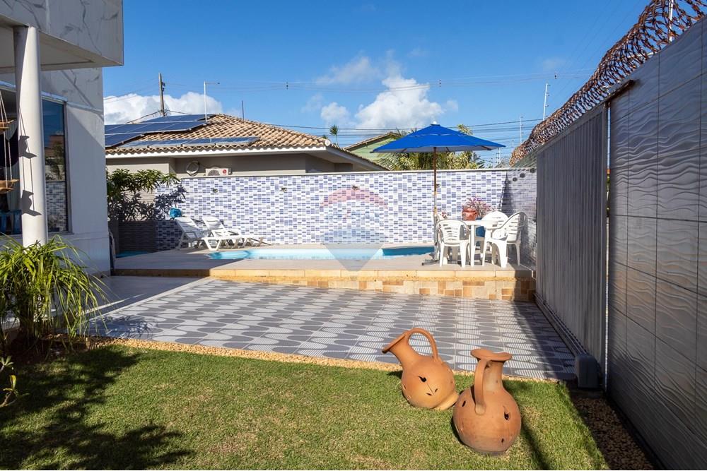 Casa à venda com 3 quartos, 263m² - Foto 6
