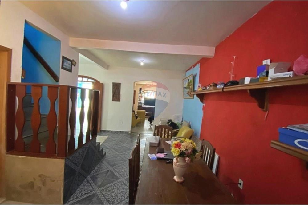 Casa à venda com 2 quartos, 130m² - Foto 7