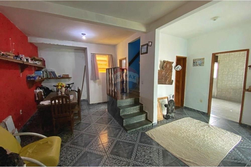 Casa à venda com 2 quartos, 130m² - Foto 6
