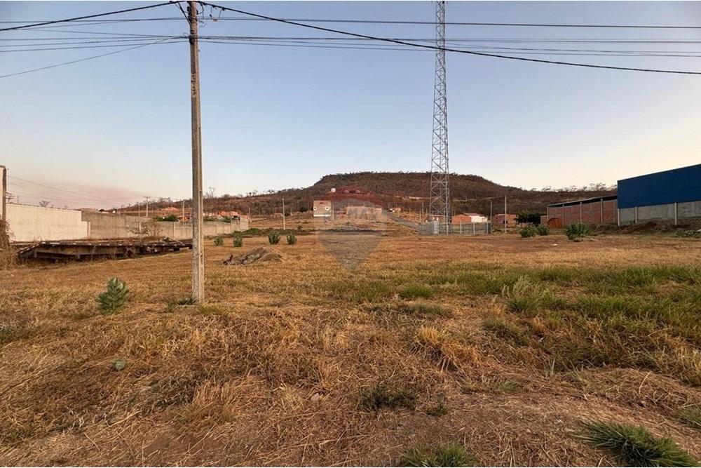 Terreno - Venda - Barreiras , Bahia - Imagem do WhatsApp de 2025-06-04 à(s) 23.51.04_9d8ad7b7.jpg - 580651049-130