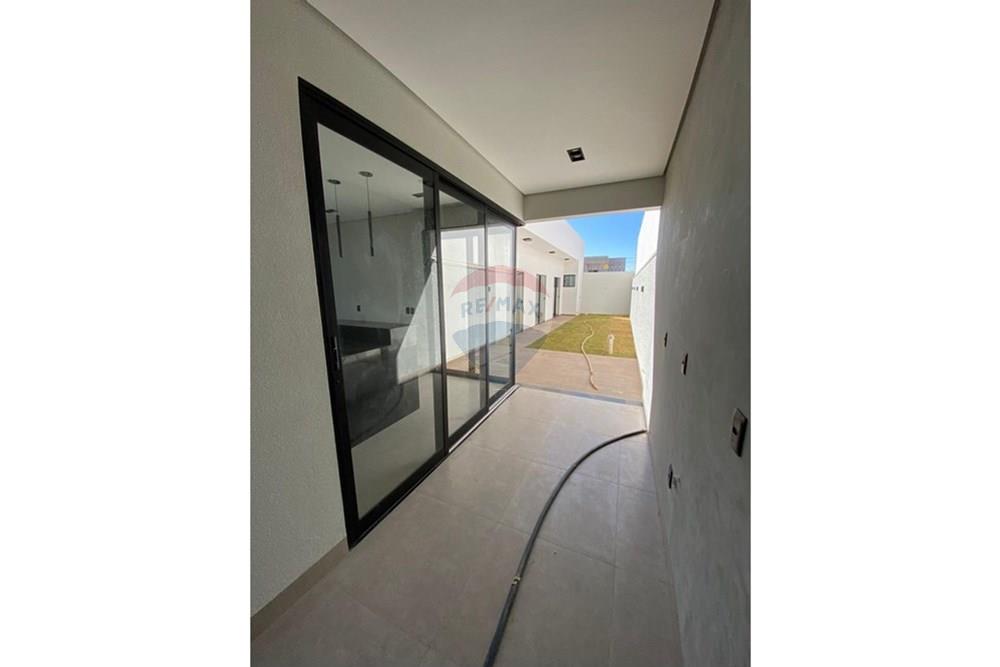 Casa - Venda - Luís Eduardo Magalhães , Bahia - WhatsApp Image 2025-10-19 at 01.33.40 (13).jpeg - 580861005-12