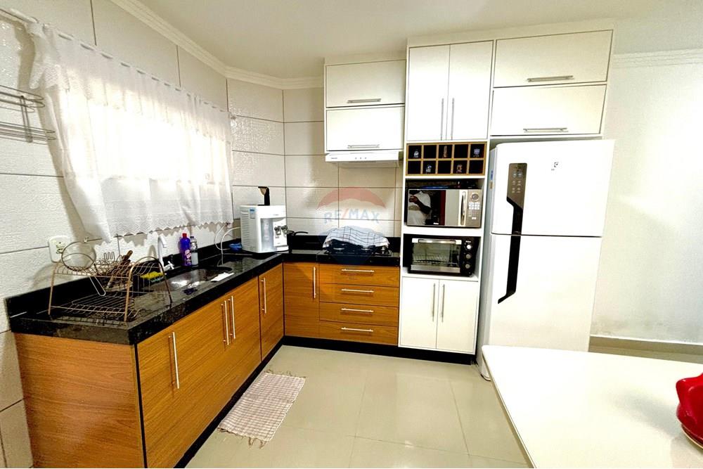 Apartamento à venda com 3 quartos, 96m² - Foto 15