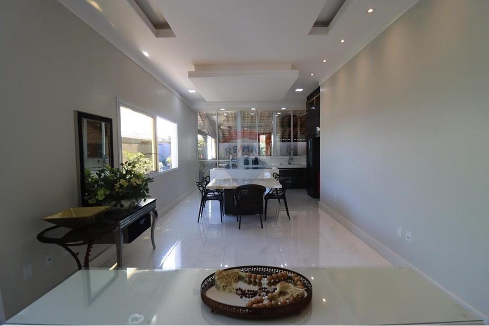 Casa à venda com 4 quartos, 350m² - Foto 15