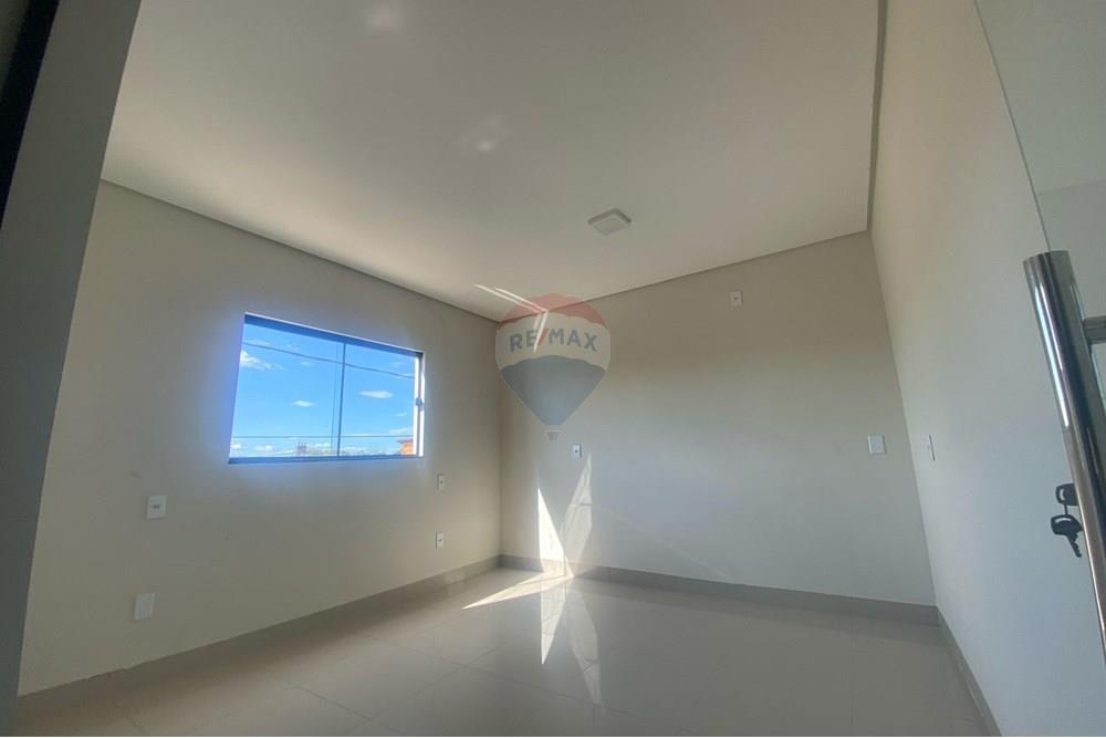 Sobrado - Venda - Barreiras , Bahia - WhatsApp Image 2025-03-15 at 10.59.17.jpeg - 580651041-70