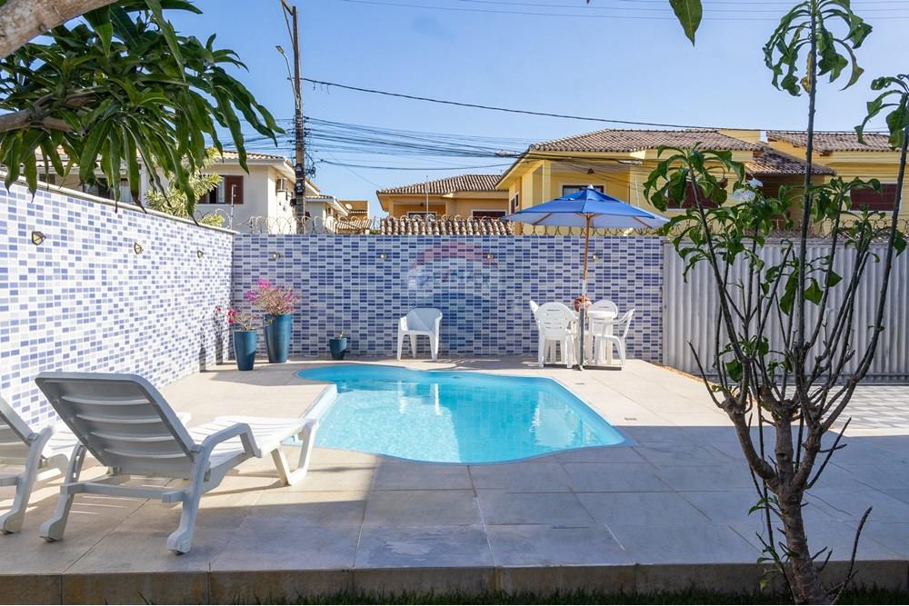 Casa à venda com 3 quartos, 263m² - Foto 8
