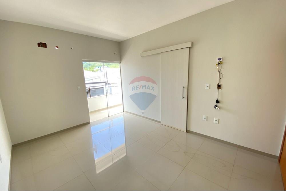 Sobrado - Venda - Barreiras , Bahia - WhatsApp Image 2025-02-17 at 10.46.11.jpeg - 580651020-106