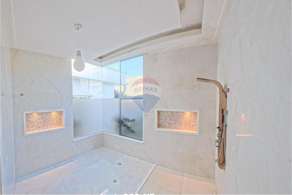 Casa à venda com 4 quartos, 350m² - Foto 33