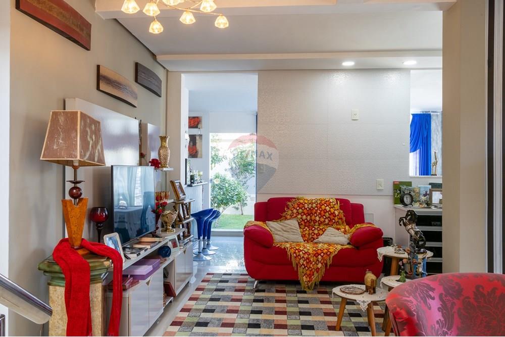 Casa à venda com 3 quartos, 263m² - Foto 29