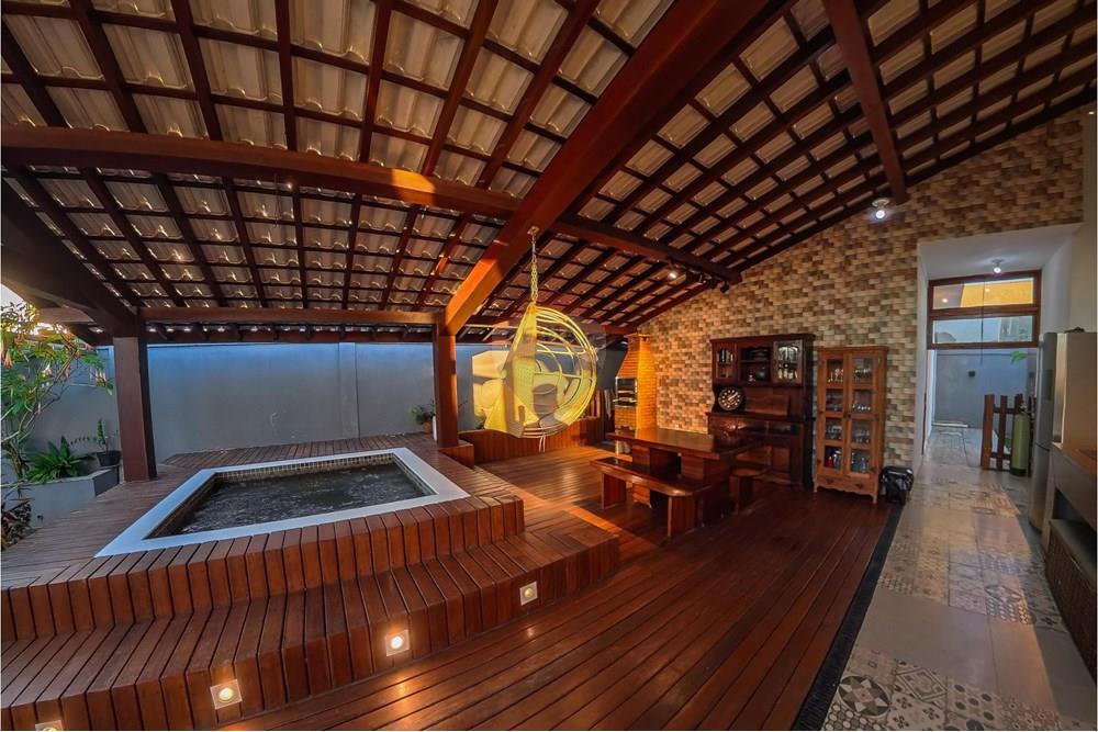 Casa à venda com 4 quartos, 350m² - Foto 46
