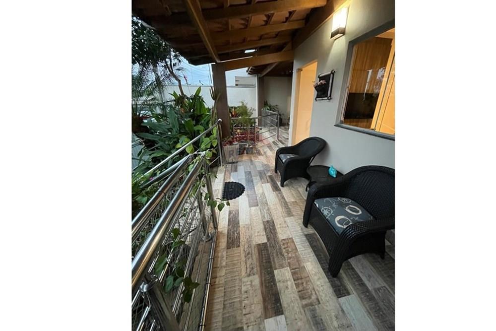 Casa - Venda - Teixeira de Freitas , Bahia - WhatsApp Image 2025-08-28 at 14.39.50 (23).jpeg - 580411054-11