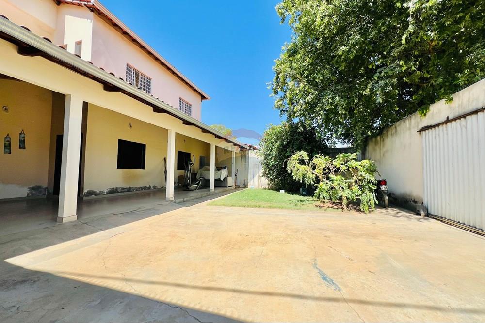 Sobrado - Venda - Barreiras , Bahia - WhatsApp Image 2025-09-11 at 09.36.17 (3).jpeg - 580651108-2