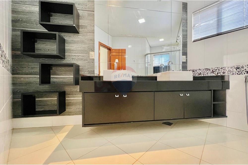 Rezidential - Casa pe doua nivele - Barreiras , Bahia - BR - WhatsApp Image 2025-08-26 at 20.01.07.jpeg - 580651079-12