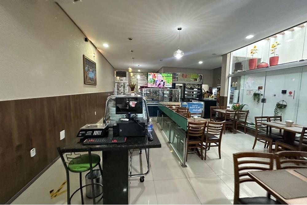 Prédio - Venda - Bom Jesus da Lapa , Bahia - WhatsApp Image 2025-05-05 at 11.33.29 (3).jpeg - 580831002-93