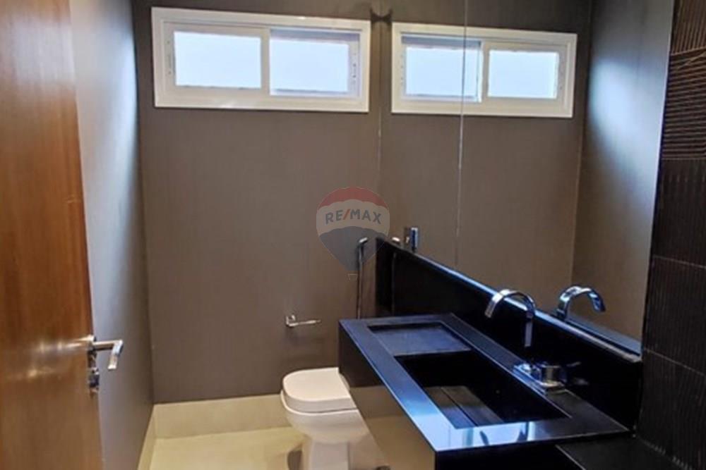 Casa de Condomínio - Venda - Luís Eduardo Magalhães , Bahia - WhatsApp Image 2025-10-16 at 10.30.00 (1).jpeg - Banheiro - 580861004-2