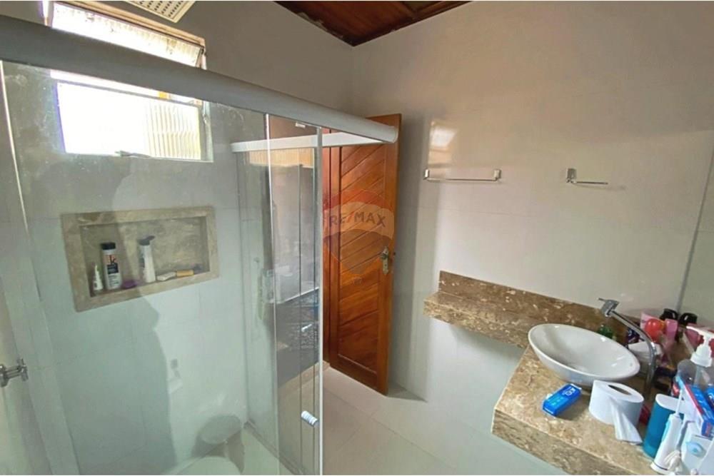 Casa à venda com 2 quartos, 130m² - Foto 12