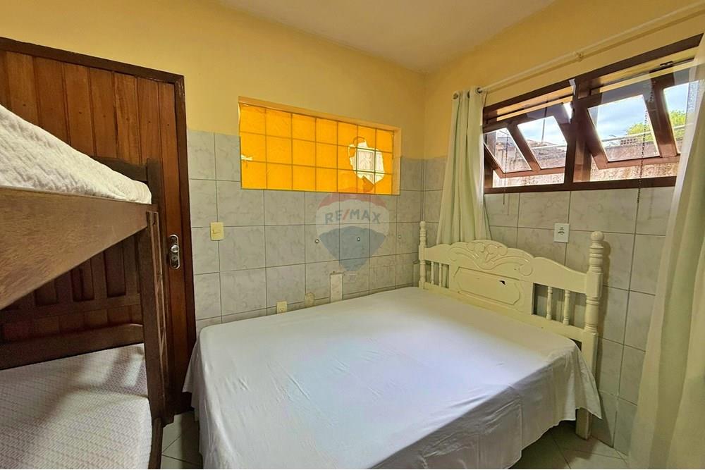 Casa à venda com 11 quartos, 312m² - Foto 12