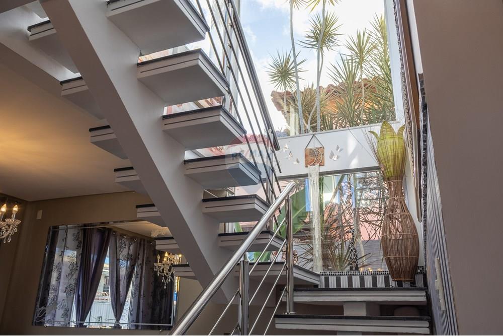 Casa à venda com 3 quartos, 263m² - Foto 39