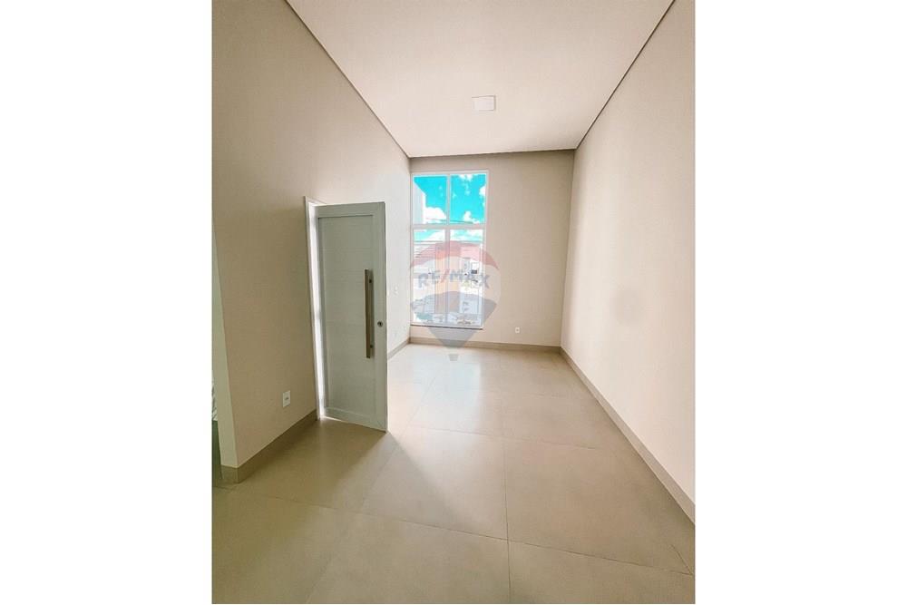 Casa - Venda - Luís Eduardo Magalhães , Bahia - WhatsApp Image 2025-10-10 at 00.22.07.jpeg - 580861005-6