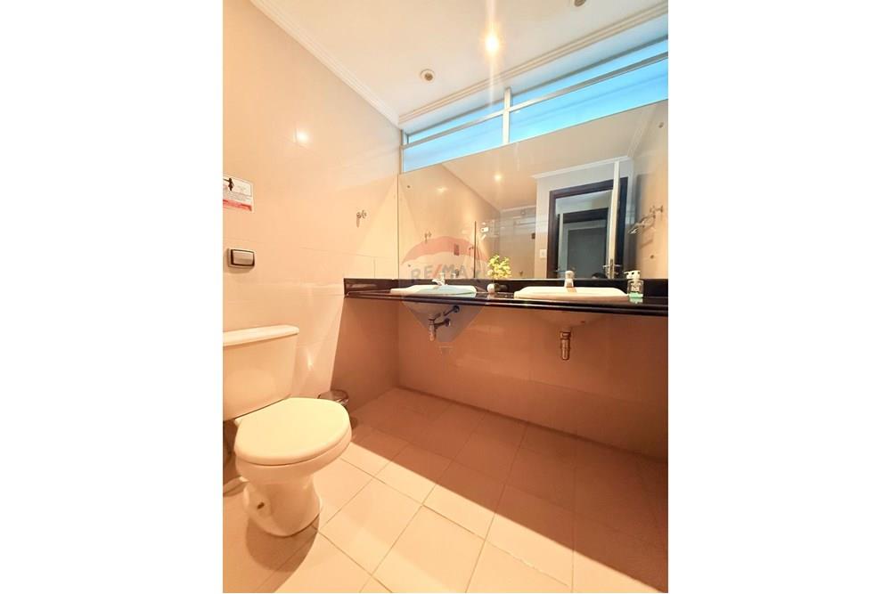 Apartamento - Venda - Salvador , Bahia - Imagem do WhatsApp de 2025-07-31 à(s) 17.52.10_53deb4f4.jpg - Banheiro - 580871006-269