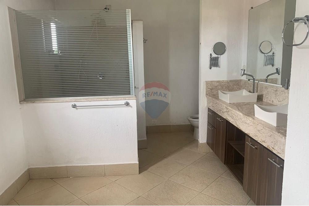 Casa, 3 quartos, 240 m² - Foto 15