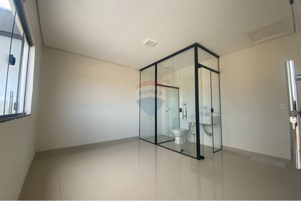 Sobrado - Venda - Barreiras , Bahia - WhatsApp Image 2025-03-15 at 10.59.16 (1).jpeg - 580651041-70