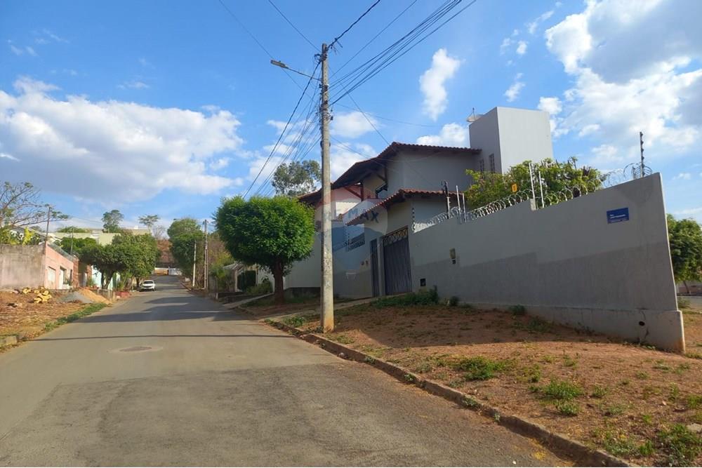 Sobrado - Alugar - Barreiras , Bahia - IMG-20251016-WA0211.jpg - 580651099-2