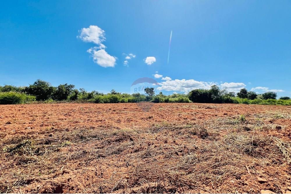 Terreno - Venda - Barreiras , Bahia - WhatsApp Image 2025-04-08 at 21.16.43 (1).jpeg - 580651065-28