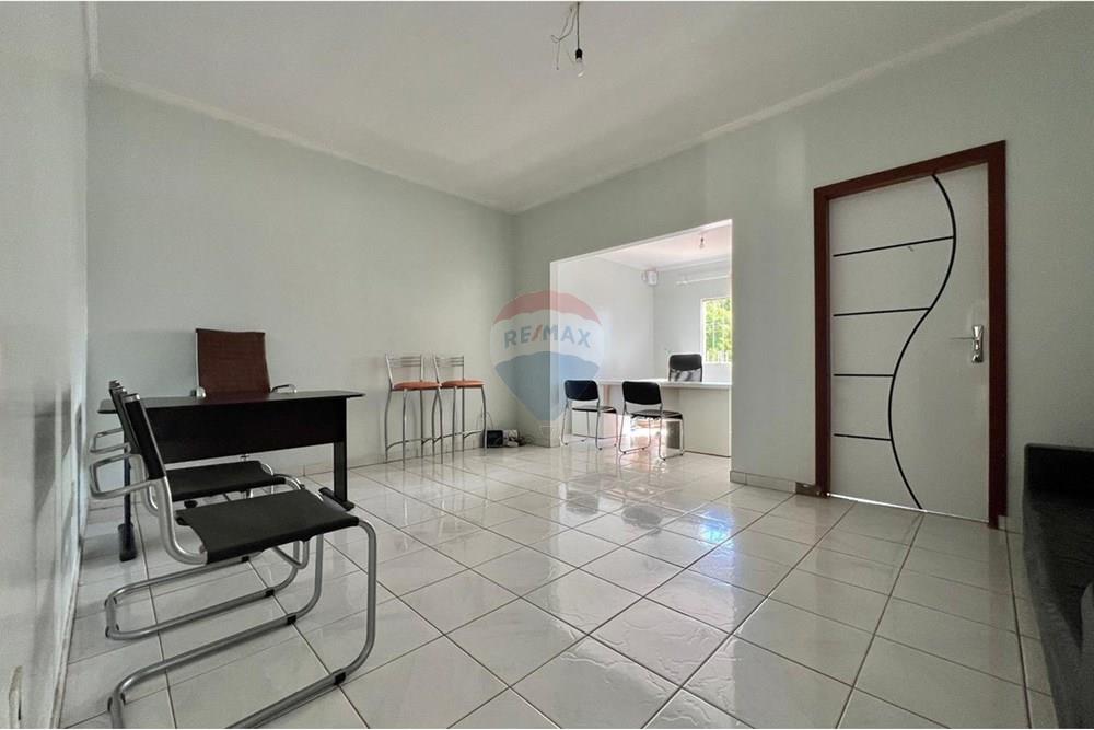 Sobrado - Venda - Barreiras , Bahia - WhatsApp Image 2025-10-31 at 15.28.07 (2).jpeg - 580651043-70