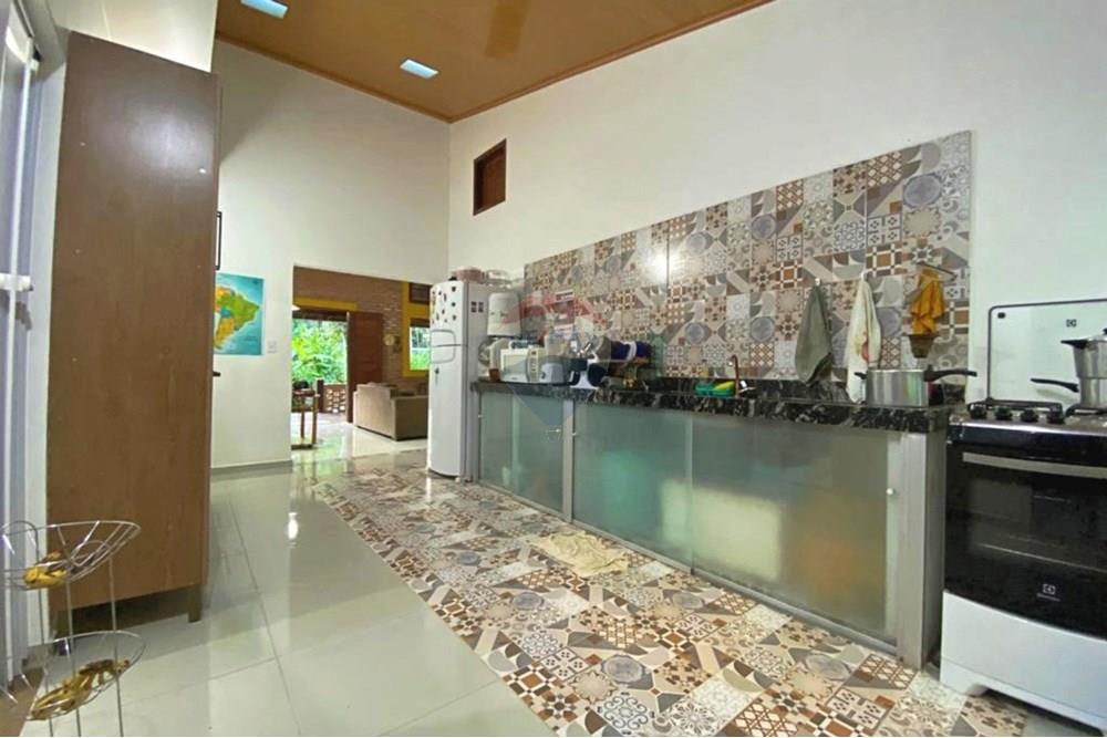 Casa à venda com 3 quartos, 129m² - Foto 10
