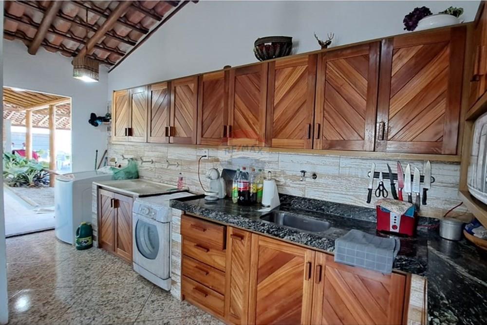 Casa à venda com 13 quartos, 620m² - Foto 21